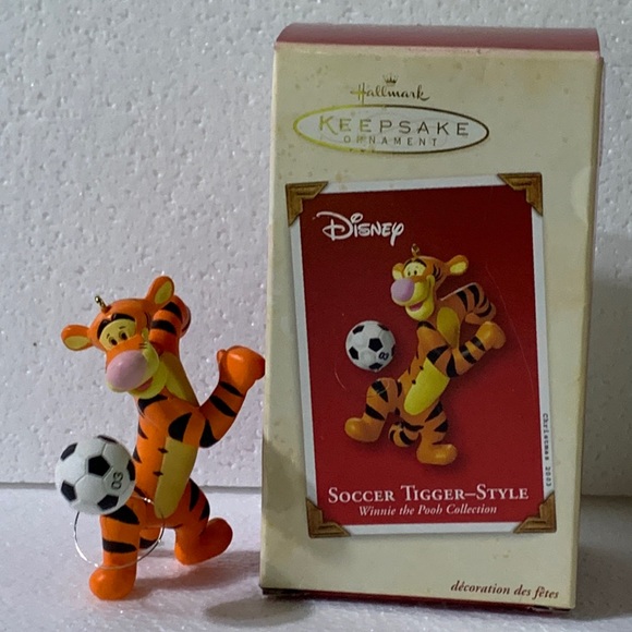 Hallmark Other - Hallmark Tigger 03 Soccer Ornament